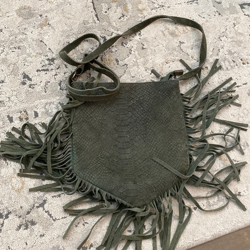 Fringe crossbody bag
